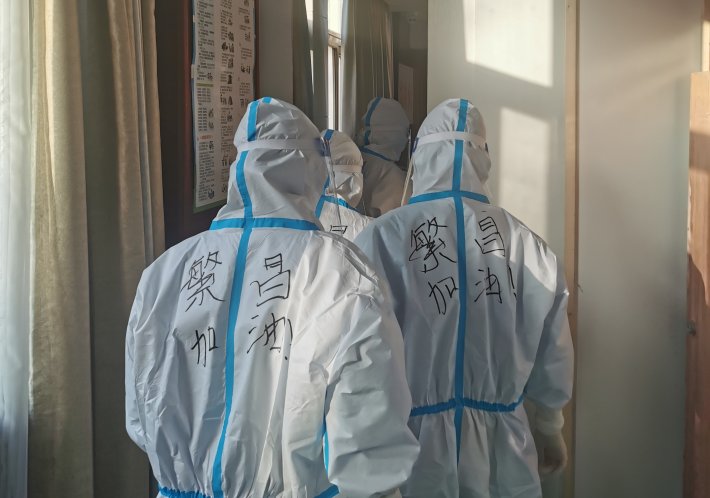 從景區(qū)員工變成奮斗在一線的“大白”！繁昌加油！