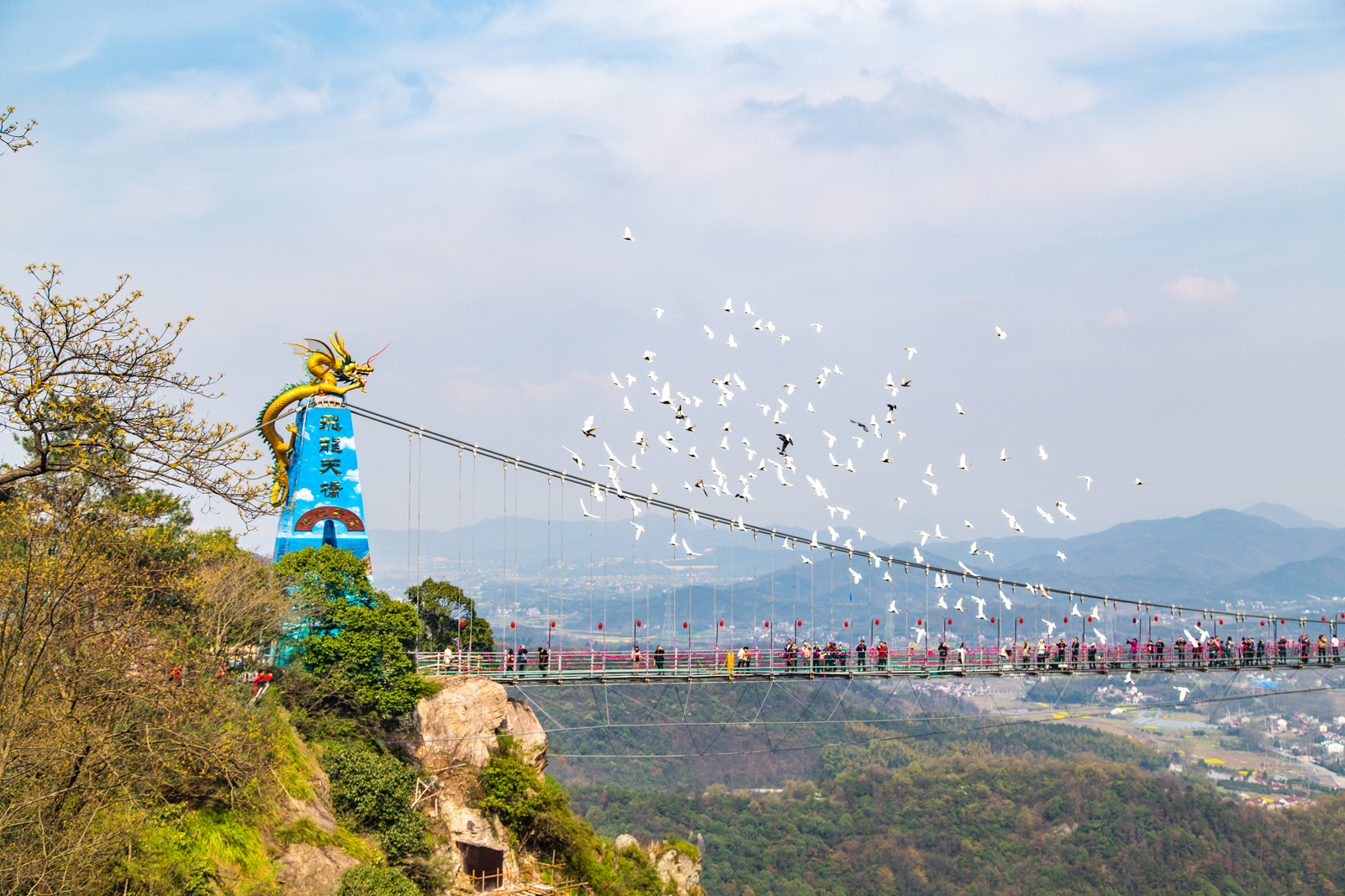 抓住秋天的尾巴，來(lái)馬仁奇峰體驗(yàn)一次秋季心跳之旅吧！
